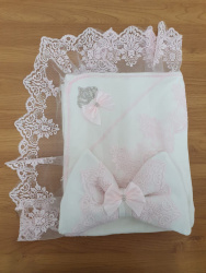 Плед кружевной с бантом розовый